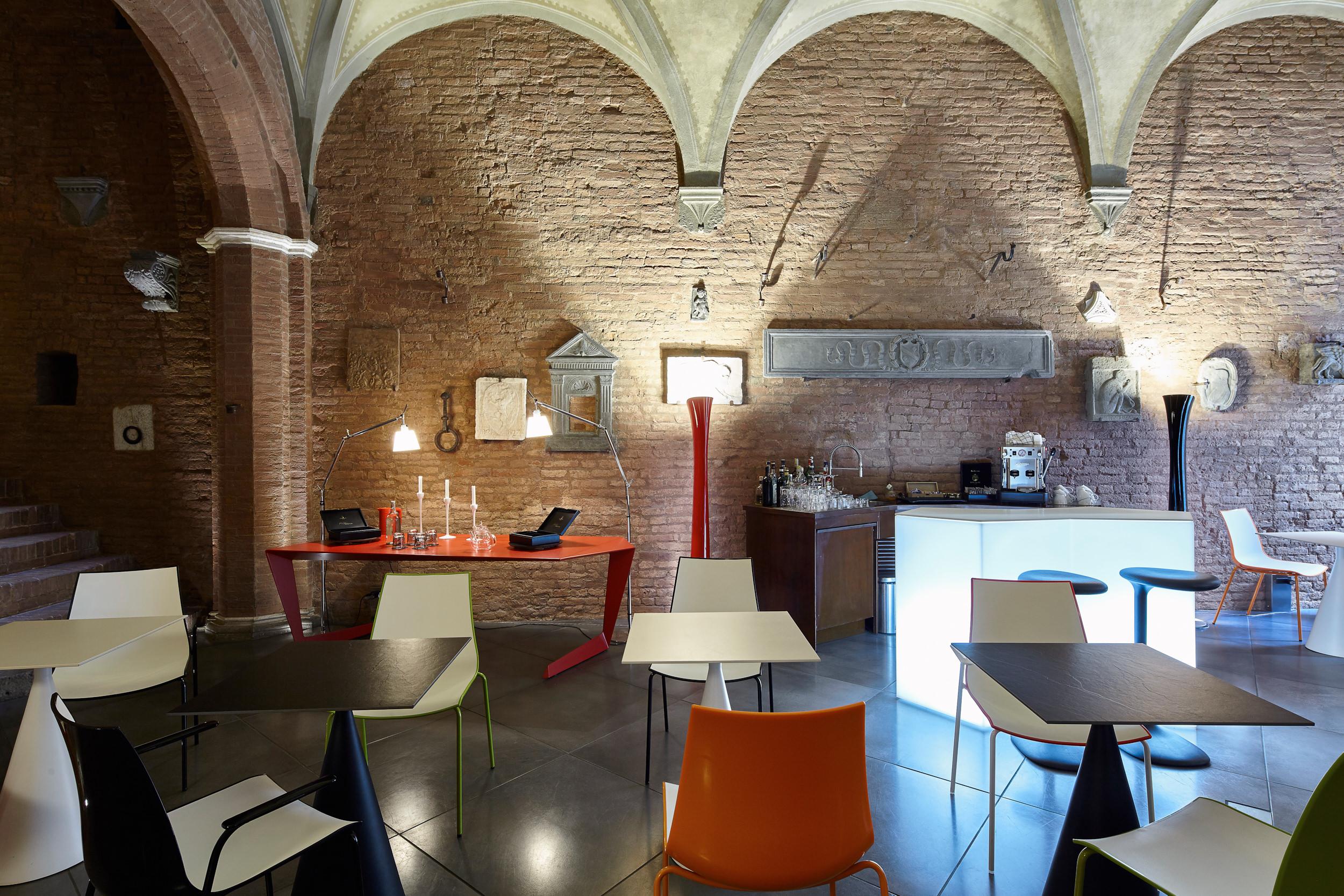 Palazzetto Rosso - Art 3*